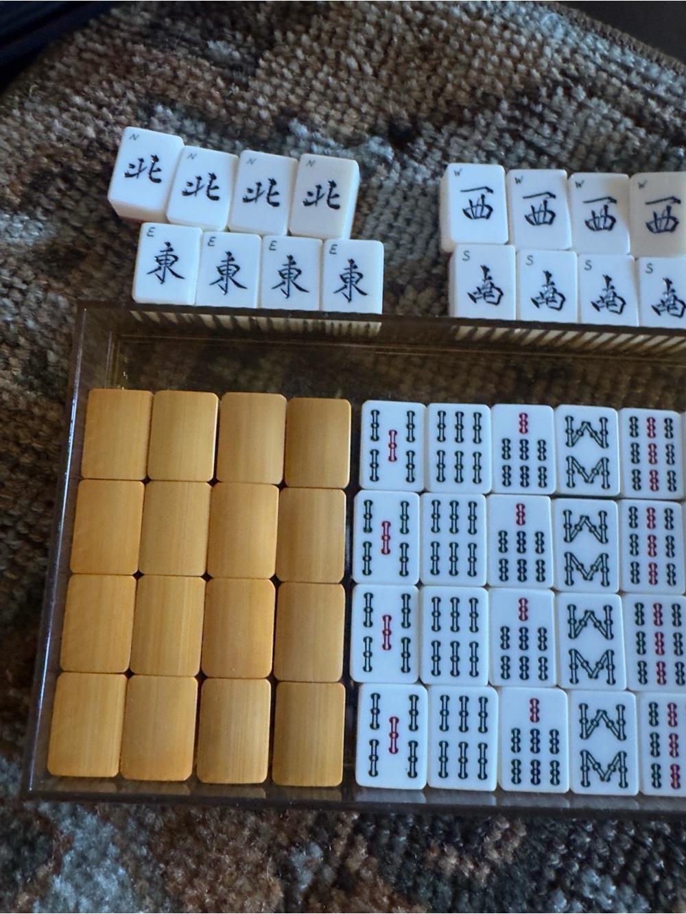 Vintage Bamboo Mahjong Tile Set - Compact Home Games - Picture 8 of 8
